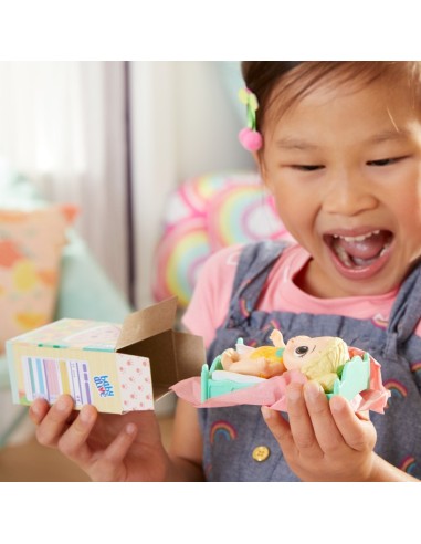 MUÑECA BABY ALIVE FOODIE CUTIES SORPRESA EN ESTUCHE ESTILO FIAMBRERA