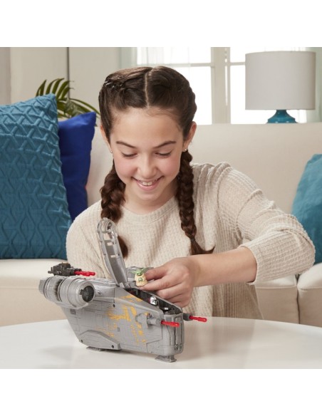 FIGURA DE ACCIÓN STAR WARS MISSION FLEET THE CHILD RAZOR CREST