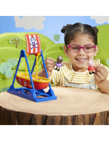 MUÑECA PEPPA PIG PEPPA EN EL BARCO PIRATA