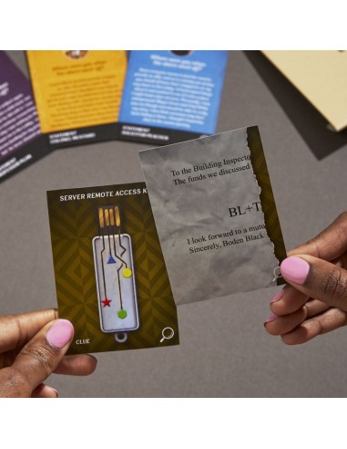 JUEGO DE MESA HASBRO GAMING CLUE ESCAPE EL HOTEL DE MEDIANOCHE