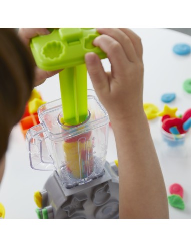 MASAS PLAY DOH KITCHEN CREATIONS LICUADORA DE BATIDOS COLORIDOS