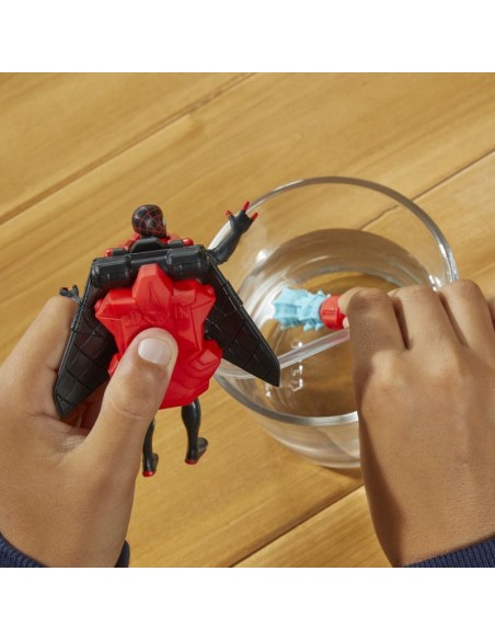 FIGURA DE ACCIÓN SPIDERMAN EPIC HERO SERIES WEB SPLASHERS MILES MORALES