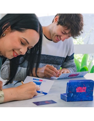 Juego de Mesa Hasbro Games Detalles en Talla