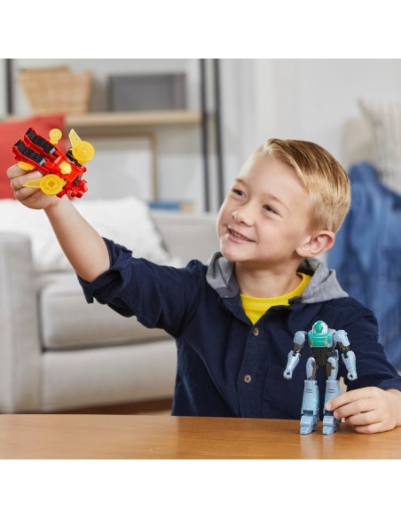 TRANSFORMERS EARTHSPARK, CYBER-COMBINER, TERRAN TWITCH Y ROBBY MALTO