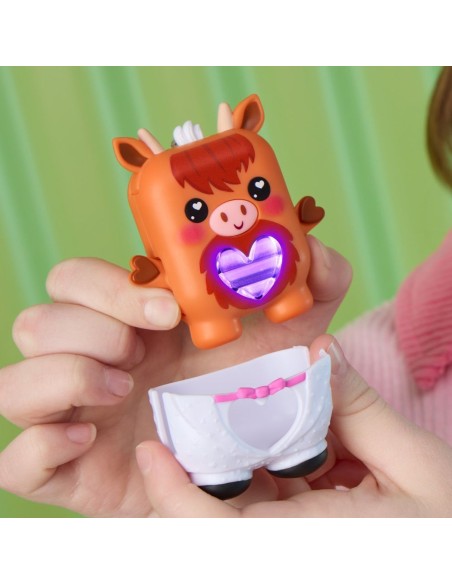 HASBRO NANO-MALS, COWBERT EL TORO DE MONTAÑA